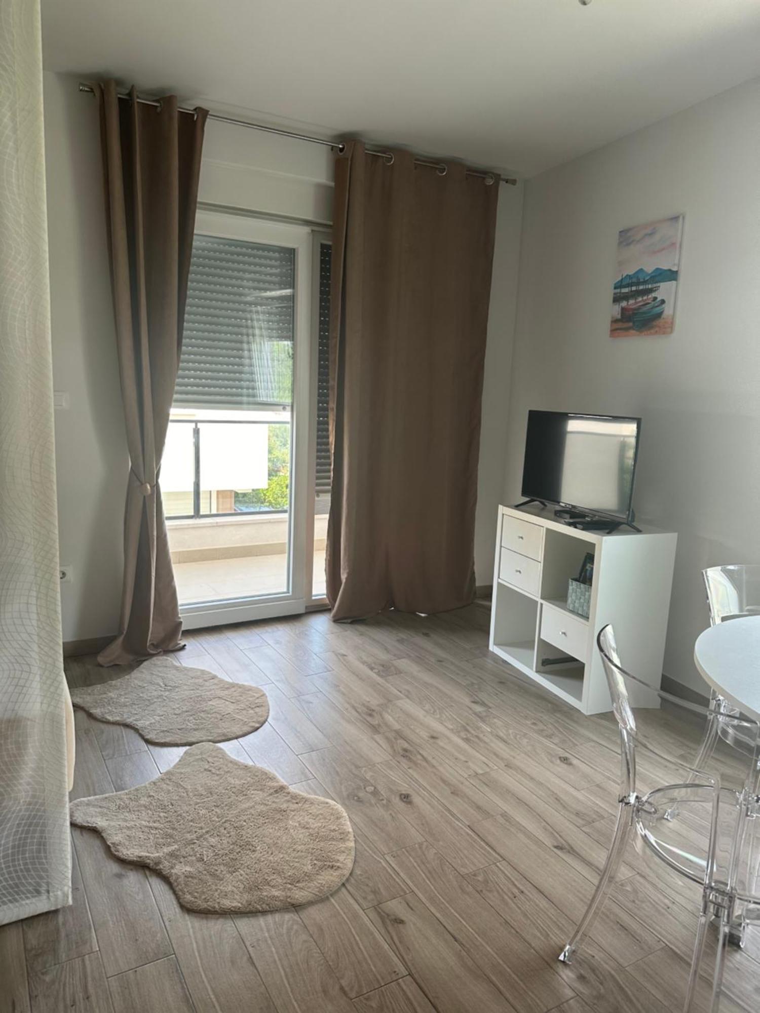 Ruby'S Home Подстрана Екстериор снимка