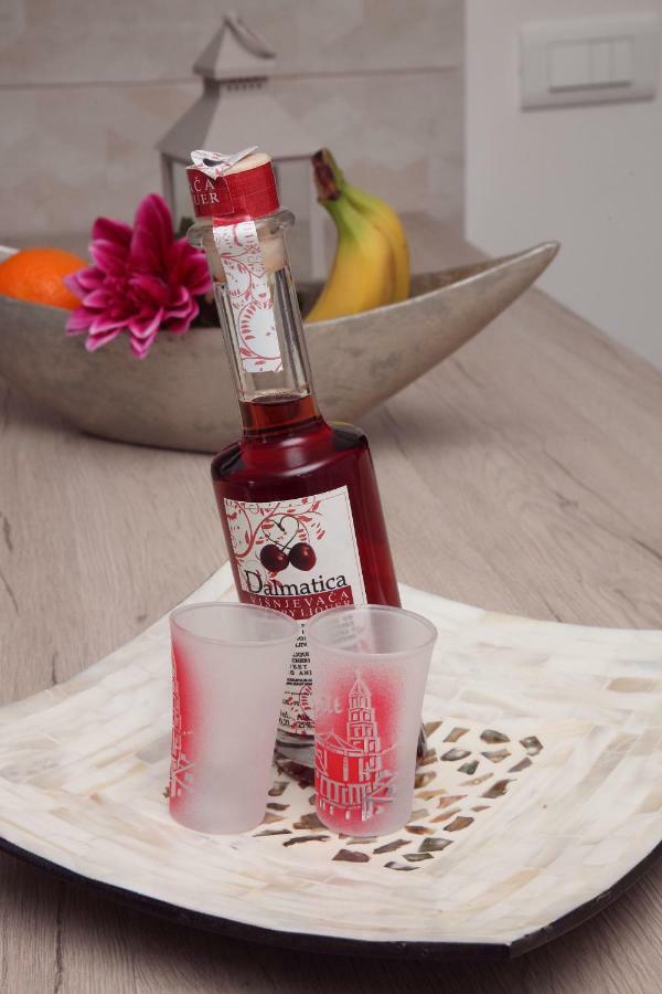 Ruby'S Home Подстрана Екстериор снимка
